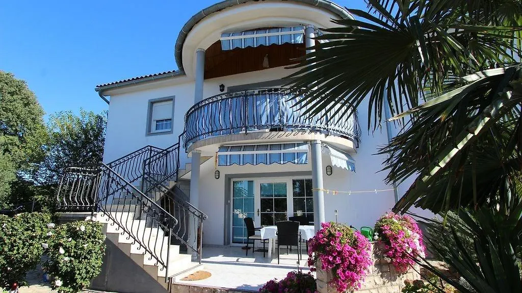Apartment Malinska, Primorje-Gorski Kotar 1 Croatia